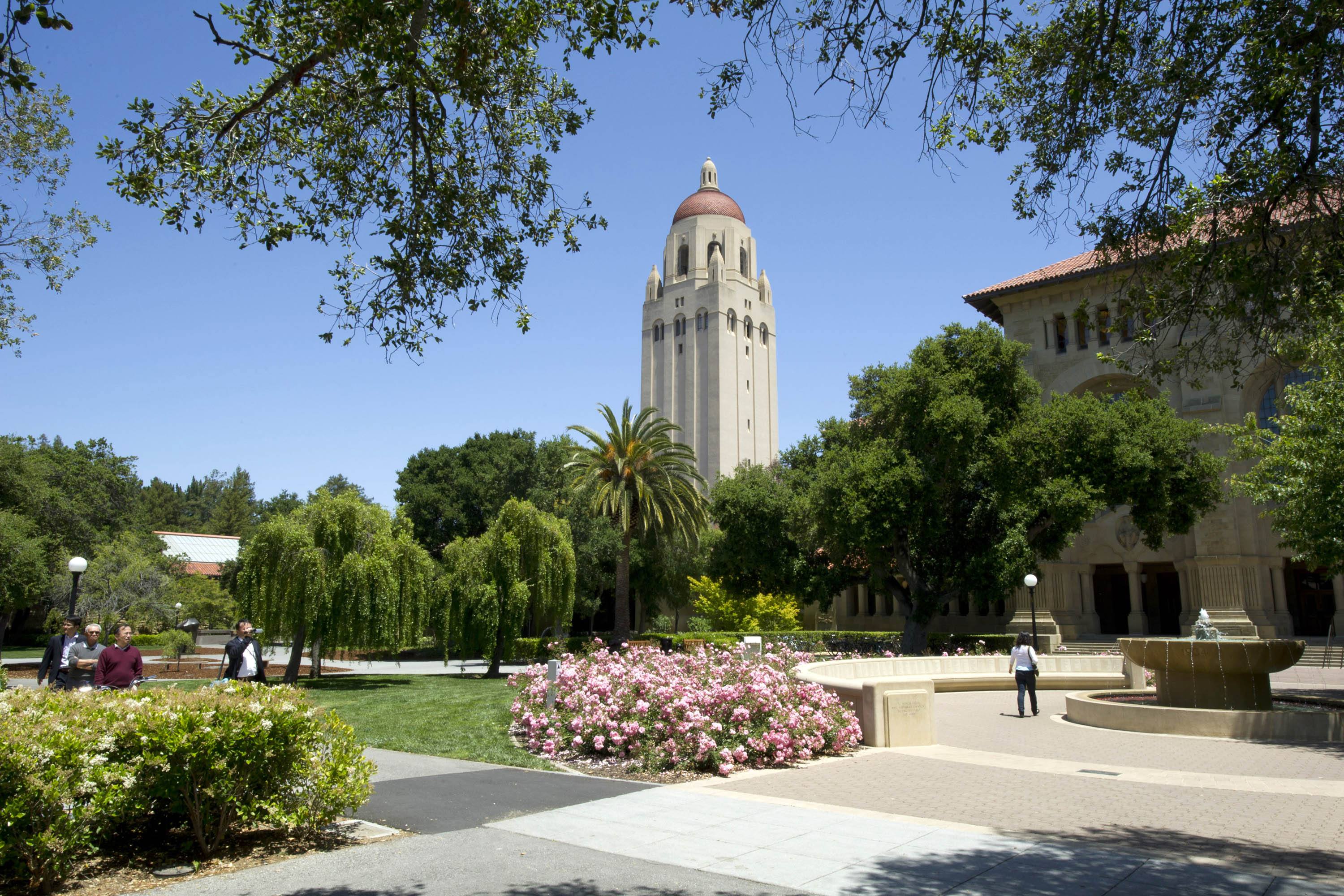 斯坦福大学 